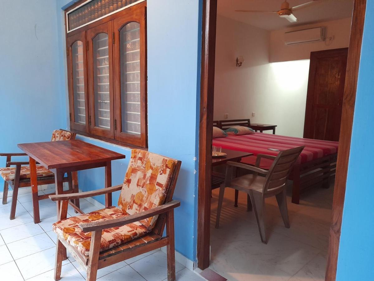 היקדואה Hotel Santis מראה חיצוני תמונה
