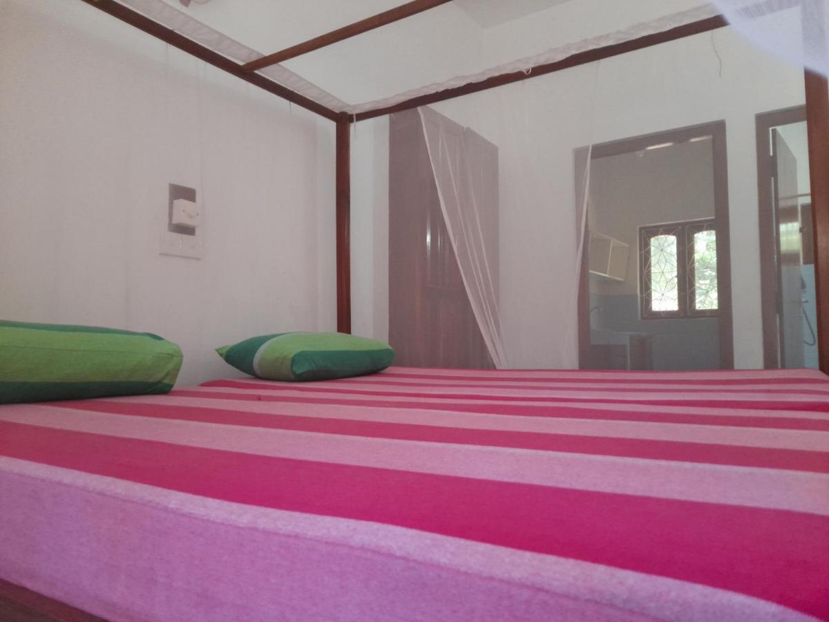 היקדואה Hotel Santis מראה חיצוני תמונה